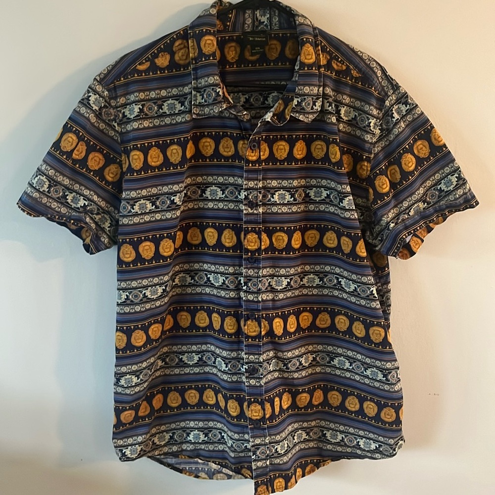 Size XXL Hot Topic Disney Men’s button up shirt